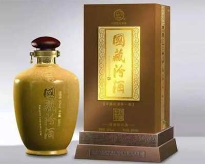 中国最贵的酒是什么酒，多少钱一瓶——1935年的赖茅酒售价1070万元成白酒之王4.jpg