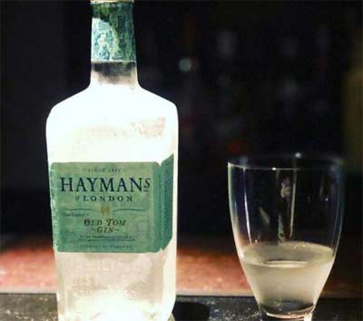 老汤姆金酒和干金酒的区别——老汤姆加糖/伦敦干金酒不加糖