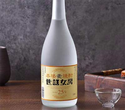 麦烧酒是什么酒，是大麦为原料发酵蒸馏而成的低度烈酒1.jpg