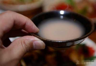 古代的酒相当于现在的什么酒，相当于米酒或黄酒属低度发酵酒1.jpg