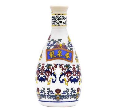 2度辽源龙泉春酒价格表，濒临停产的东北名酒老酒风味值得一尝2.jpg
