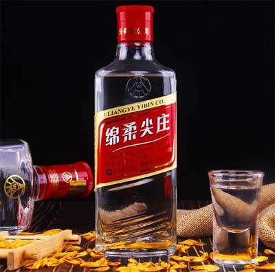 五粮液尖庄酒50度价格表图片，嫡系入门系列酒整体口感绵柔偏甜