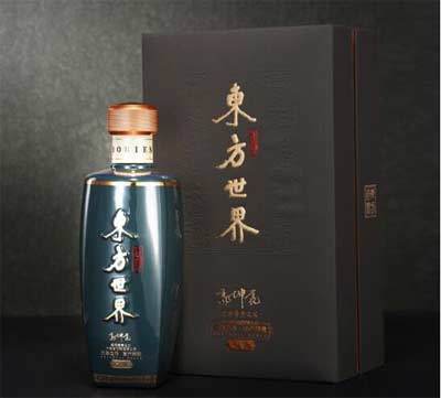 郭坤亮53柔雅酱香价格及图片，柔而不淡口感醇厚的高端酱酒2.jpg