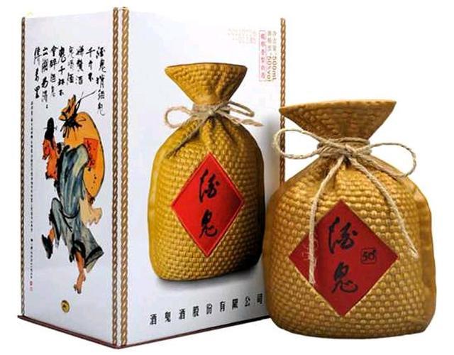 想开一个白酒加盟店，加盟那个比较好？