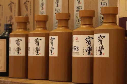 白酒百科：河南名酒仰韶酒，历史、工艺和品牌的融合