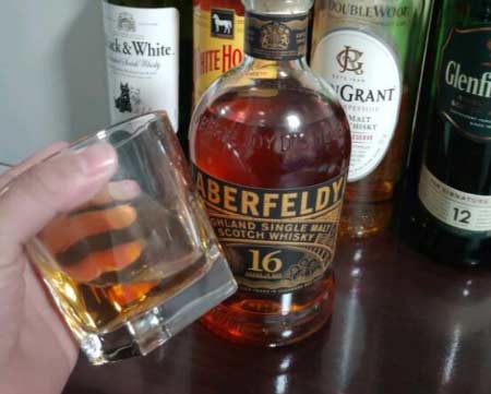 帝王威士忌基酒Aberfeldy艾柏迪16年评测