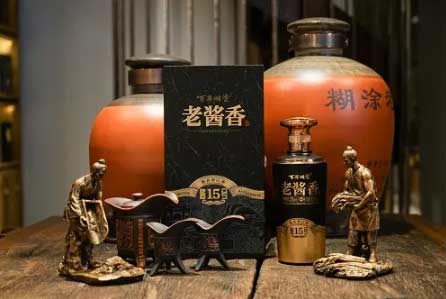 百年糊涂酒是纯粮食酒吗？500ml的价格多少钱一瓶，百年糊涂酒体系产品介绍