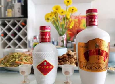 新疆伊力特酒价格哪里的，伊犁生产的纯正美酒大都价格亲民4.jpg