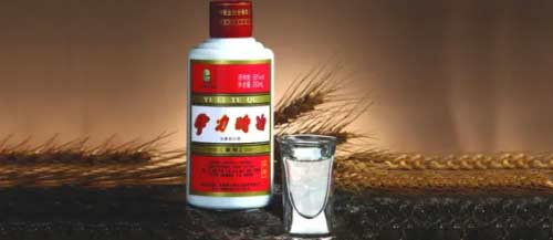 新疆伊力特曲52度价格，物美价廉的纯粮食酒甘甜舒适2.jpg