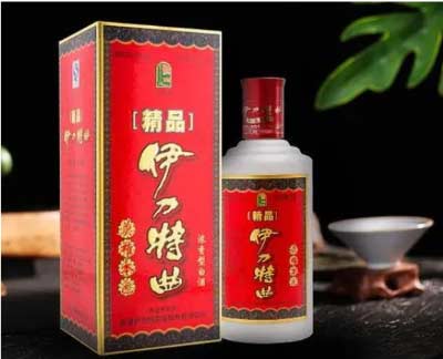 新疆伊力特曲52度价格，物美价廉的纯粮食酒甘甜舒适3.jpg