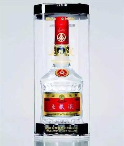 五粮液酒瓶的变迁史，第4代和第8代最经典7.jpg