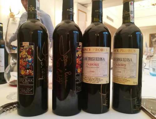黑葡萄酒是什么酒什么原料酿制的，口感风味特点介绍2.jpg