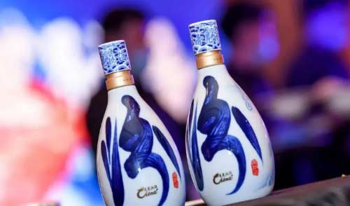 青花汾酒50年2018年老酒 价格；口感有何特点2.jpg