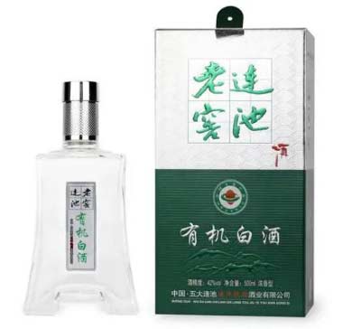 有机酒与无机酒的区别【原料不同，有机酒使用有机原料酿制】