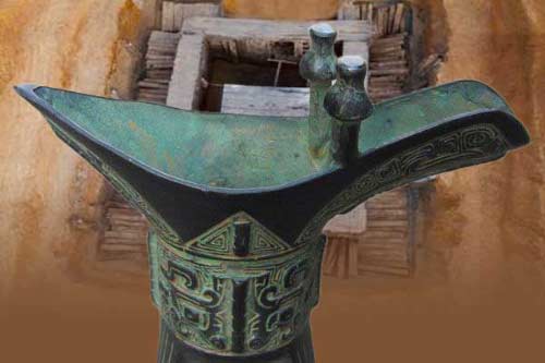 我国在六安王墓、中山王墓、烟台西汉古墓中都出土过什么古酒