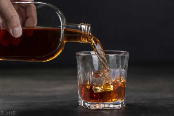 世界六大蒸馏酒是哪些？其中白酒为什么只有中国人爱喝2.jpg