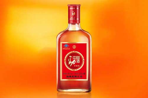 为何很多泡酒都有诱人的琥珀色？