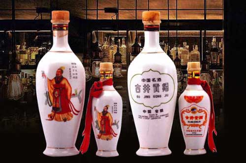 酒文化的重要载体“酒瓶文化”
