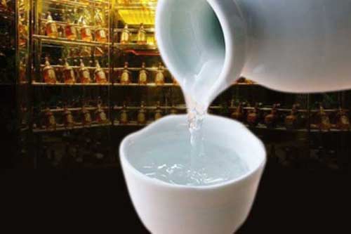 喝白酒能喝出哪些味道？白酒能品出来的味道有哪些