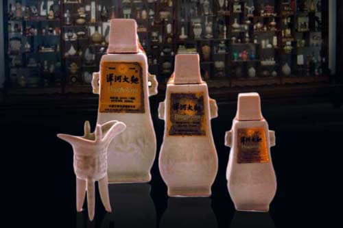 为您科普一下白酒圈的“17大”和“53优”