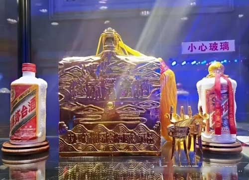 打扮打扮粉墨登场的汉帝茅台酒承载着什么？4.jpg