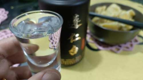 乳玻汾酒和玻汾哪个好？玻汾、老白汾、青花汾，有啥区别？9.jpg