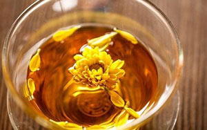 2.jpg 可以泡酒的花有哪些?10种可以泡酒的花2.jpg