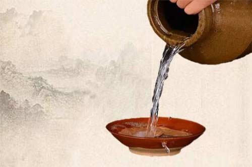 纯粮酒与勾兑酒究竟有着什么样的区别？1.jpg