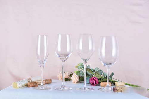 葡萄酒礼仪之酒杯 
